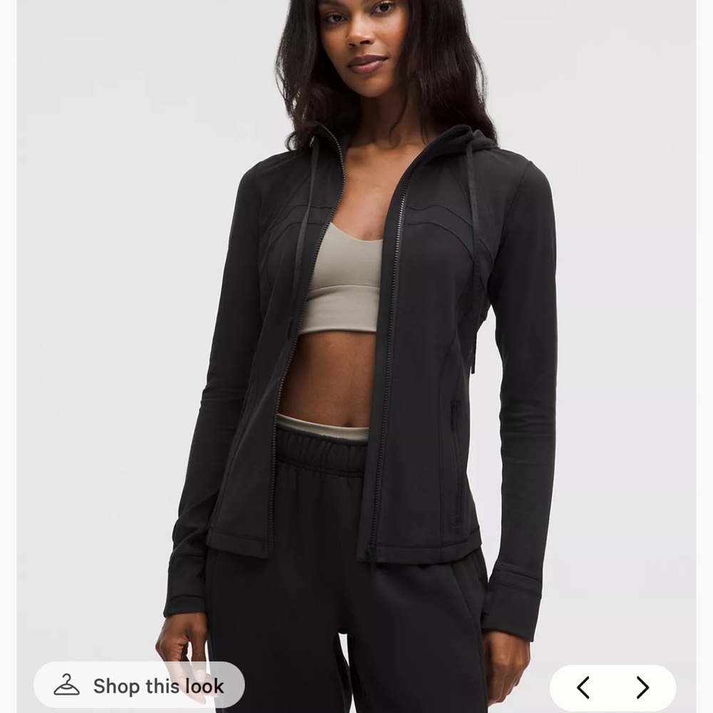 Lululemon Define classic jacket 
Black nice condition